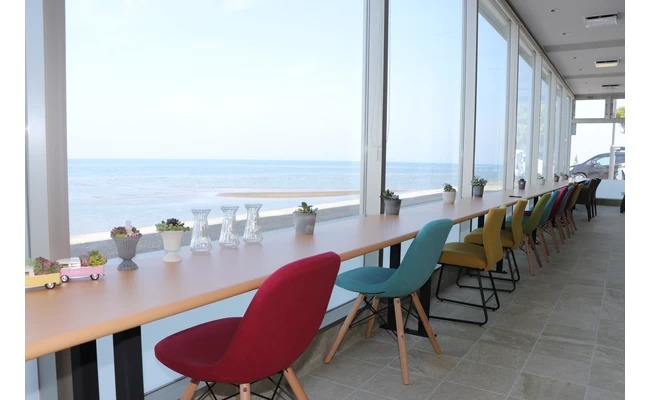 真玉海岸恋叶ゆうひ露台（店內）