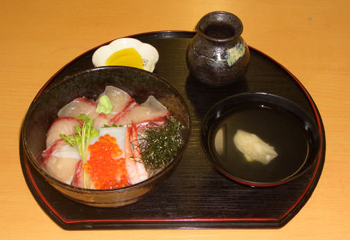 まの商店