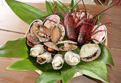海女小屋はちまんかまど