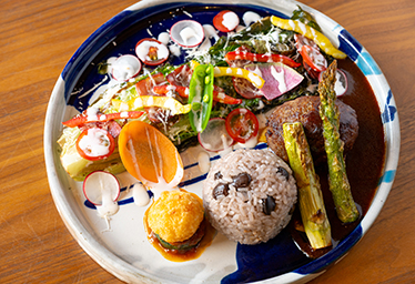 cafe&bar 草山の森