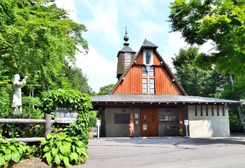 軽井沢聖パウロカトリック教会