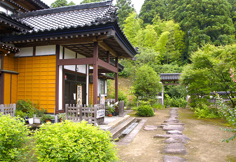圓田神社