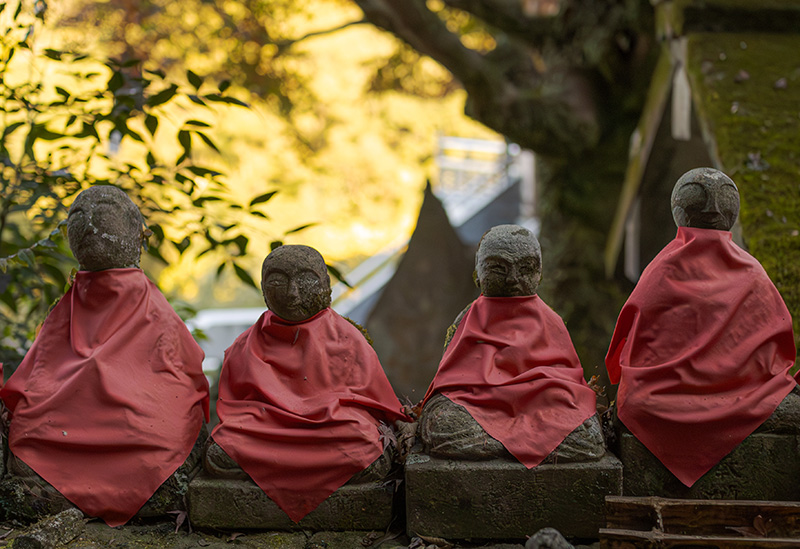 穴弘法奥之院 霊泉寺