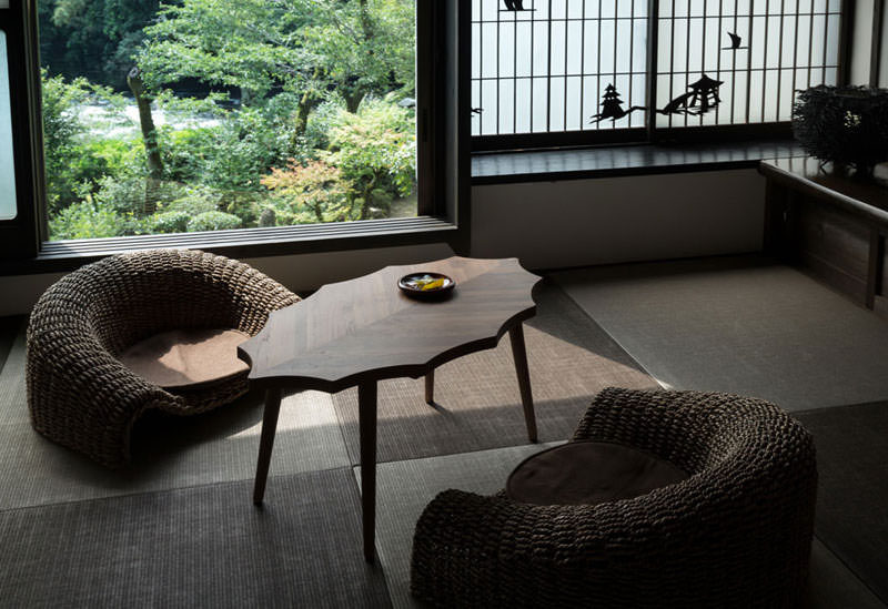 鶴の恩返し よみがえりの宿 鶴霊泉