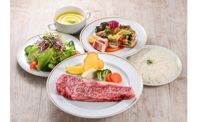 可以享用西式午餐